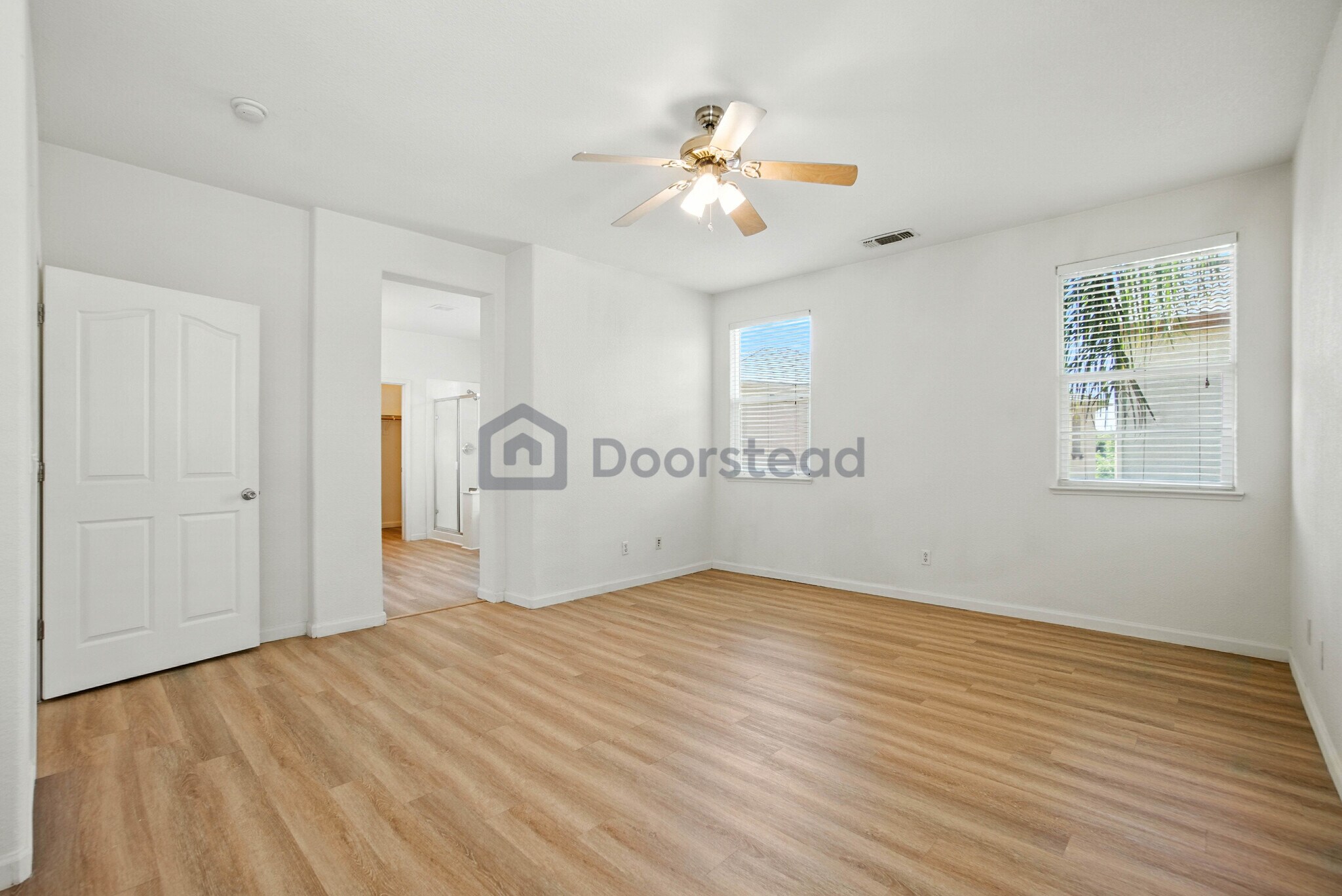 Building Photo - 252 Crescent Moon Dr