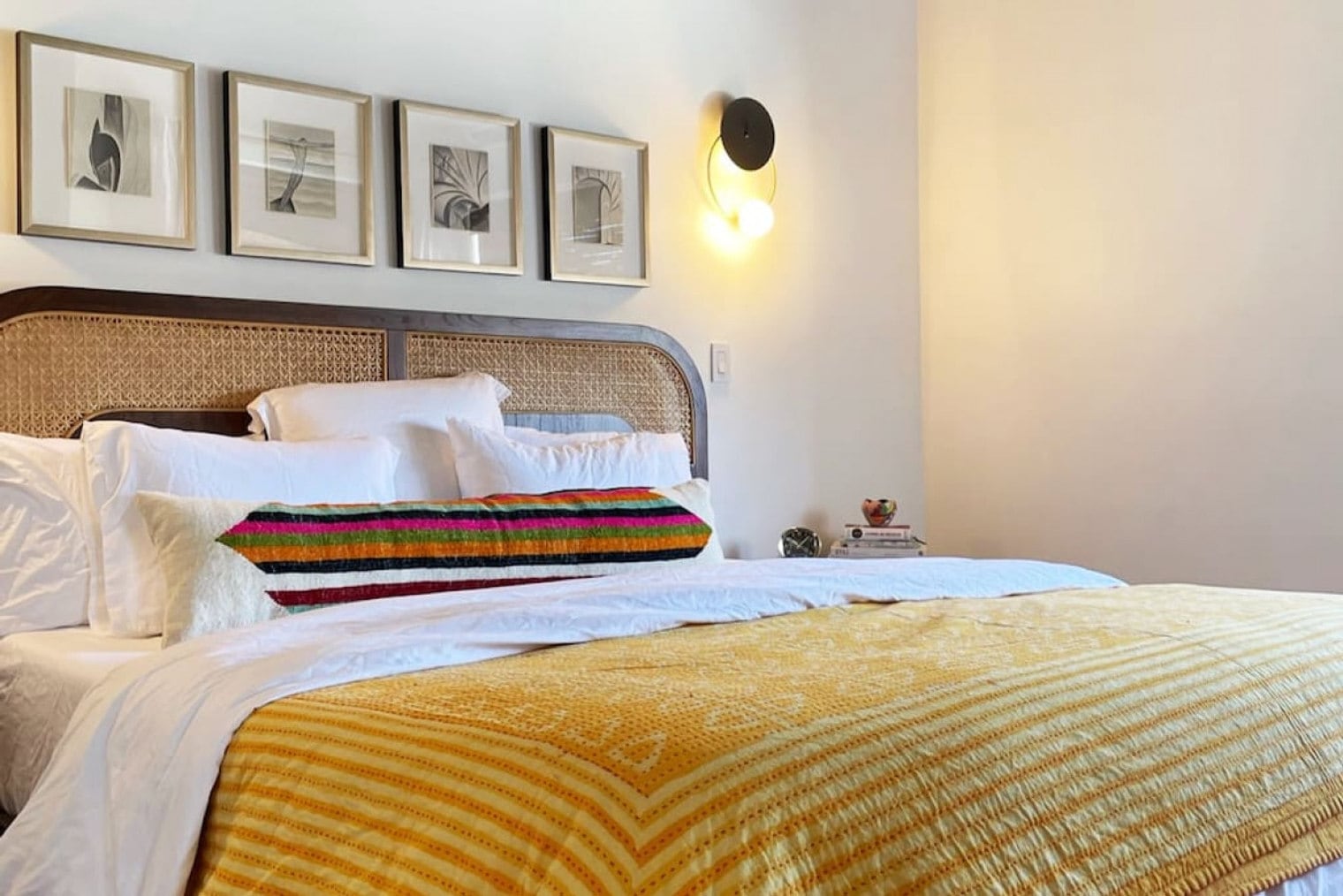 Building Photo - 2845 Agua Fria St