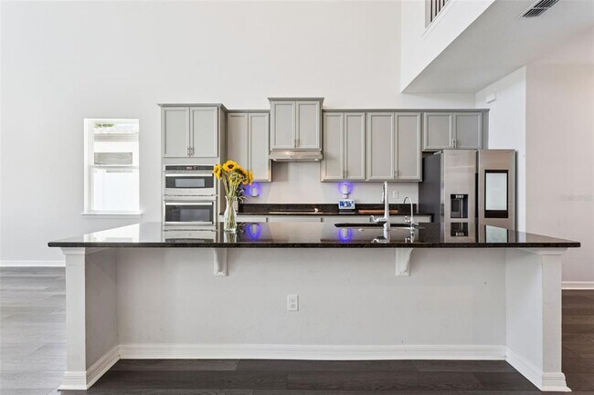 Building Photo - 1111 Lone Palm Wy