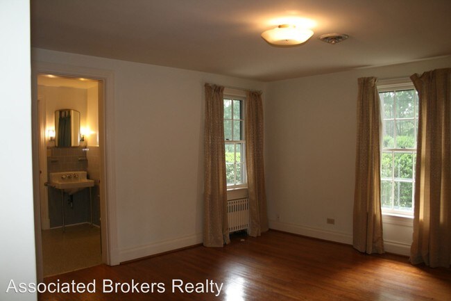 Building Photo - 350 Yancey Mill Ln