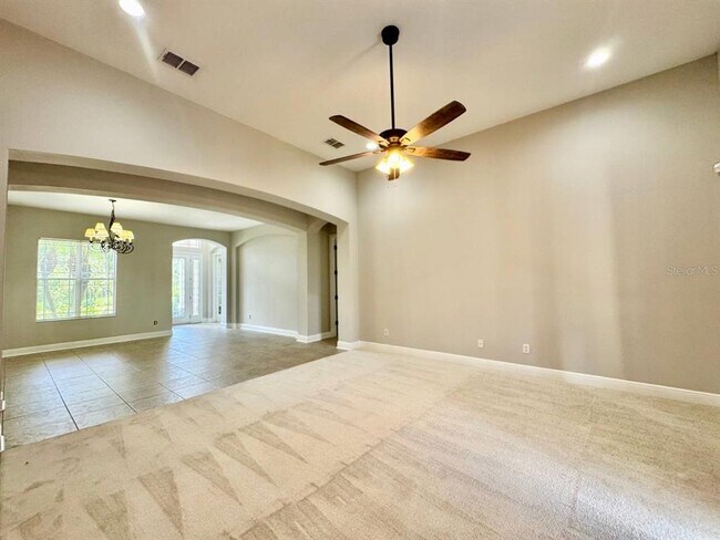 Building Photo - 10530 Palm Cove Ave