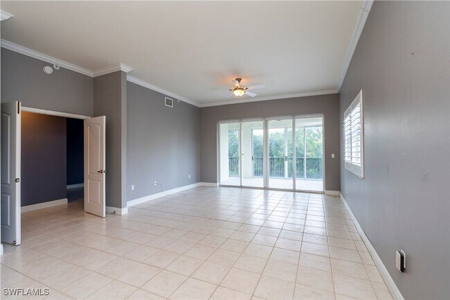 Building Photo - 14815 Laguna Dr