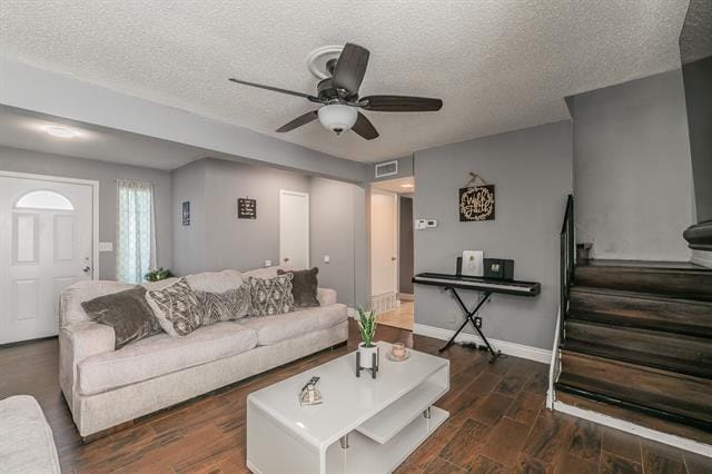 Building Photo - 4535 Alamosa St