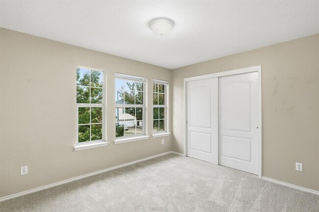 Building Photo - 509 Castebar Dr