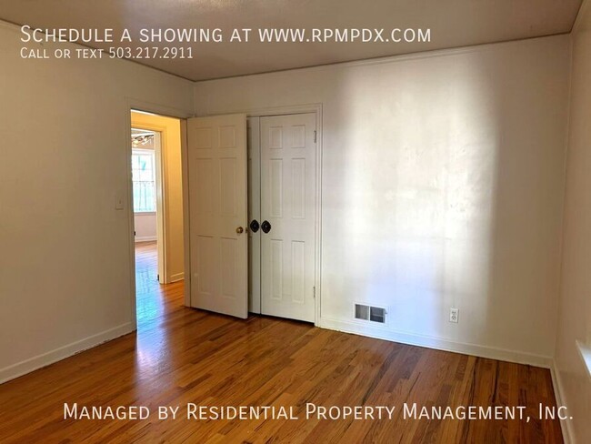 Building Photo - 1938 SW Edgewood Rd