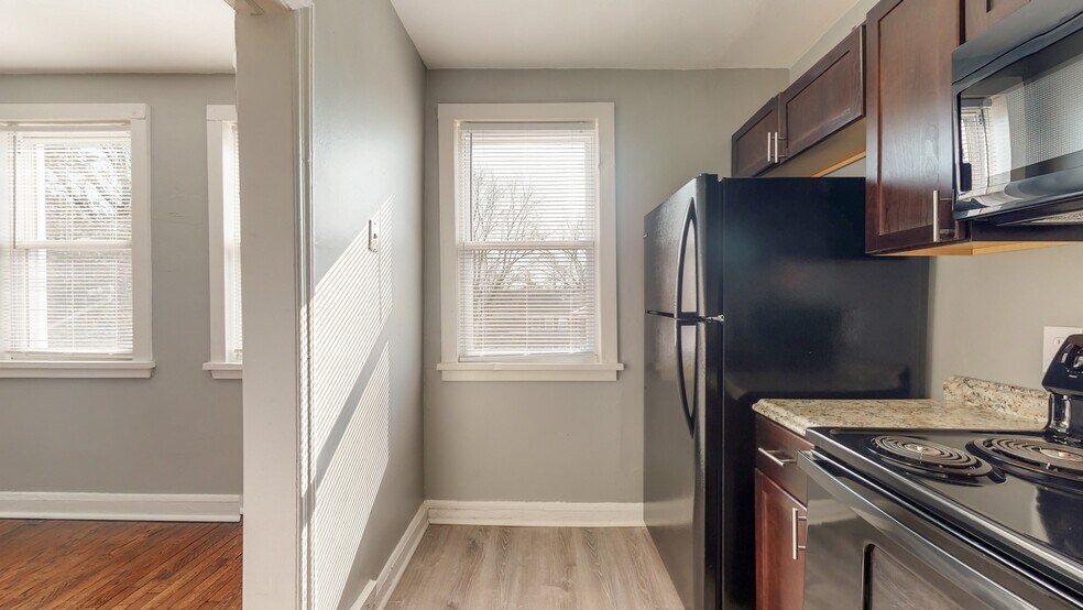 Building Photo - 6125 MacBeth Dr