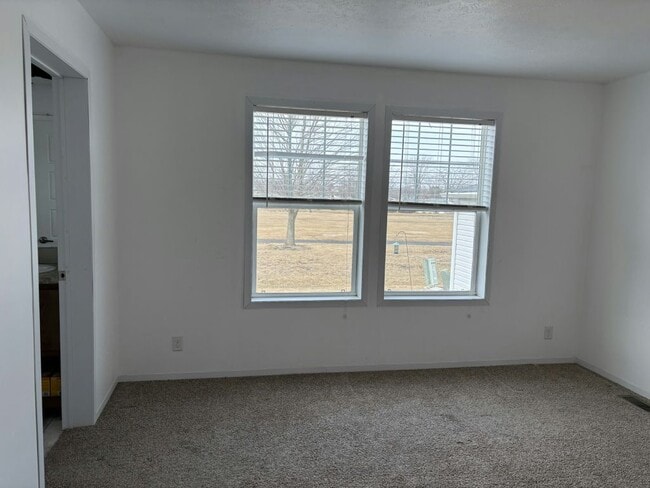 Building Photo - 25764 Merion Dr