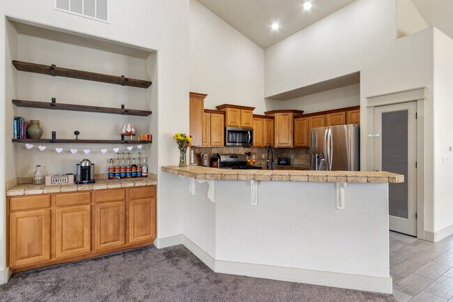 Building Photo - 10976 W Hidden Brook Dr