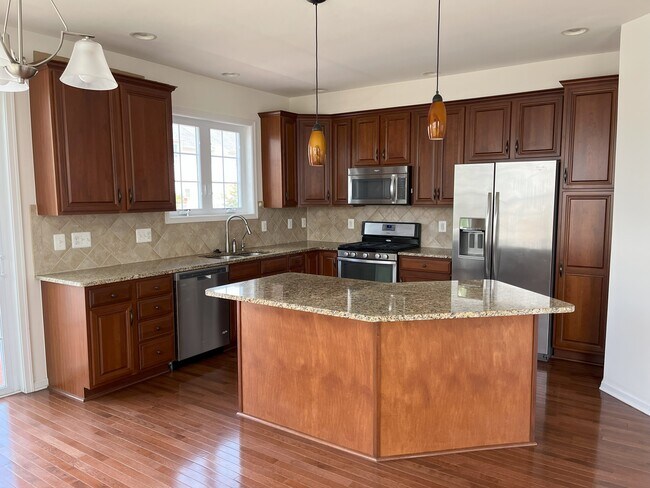 Building Photo - 43152 Whelplehill Ter