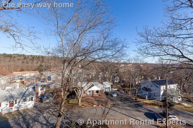 Building Photo - 48 Caldwell Rd