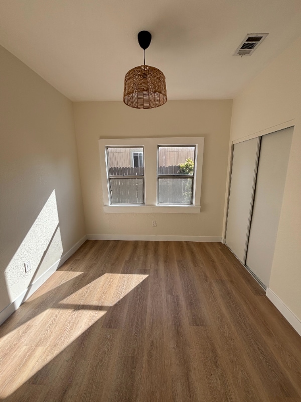 Building Photo - 215 S Avenue 58