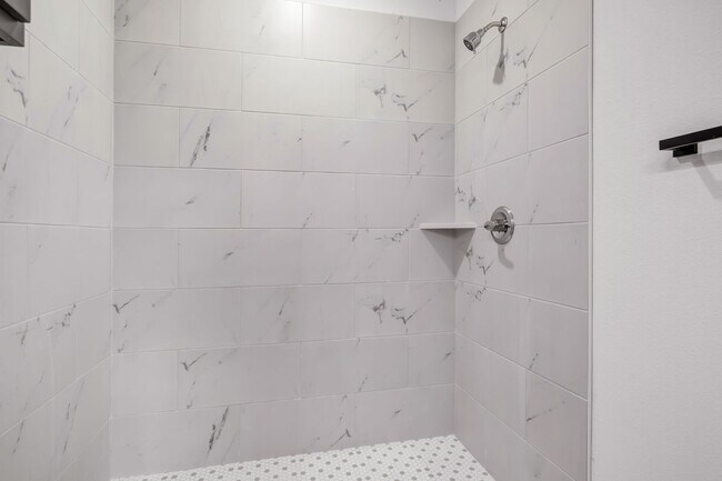 Building Photo - 3001 Alpha Wolf Ct