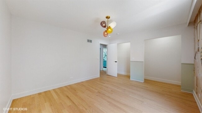 Building Photo - 8473 Canterberry Dr