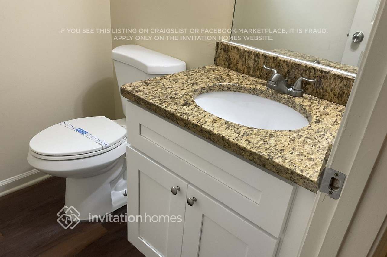 Building Photo - 3424 Newgold Ter