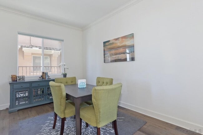 Building Photo - Chula Vista - Adorable 3 Bedroom 3 Bath To...