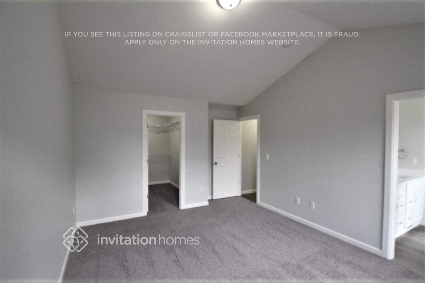 Building Photo - 3305 Davis Ct NE