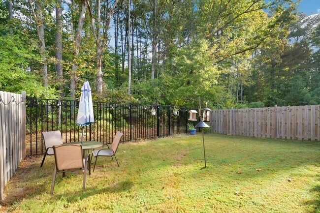 Building Photo - 2231 Tanners Mill Dr