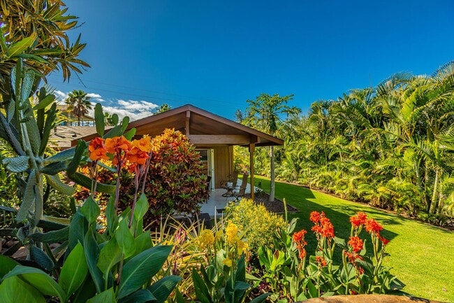 Building Photo - Brand New Tropical Private Maui Meadows Cottage Ocean View and Pool - Utilities Included