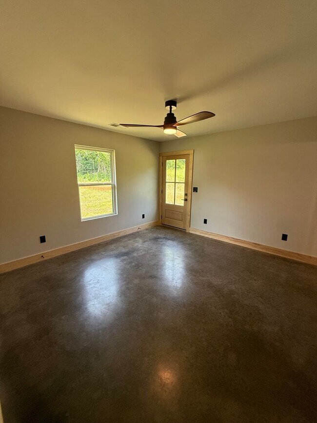 Building Photo - NEW CONSTRUCTION Brick Home