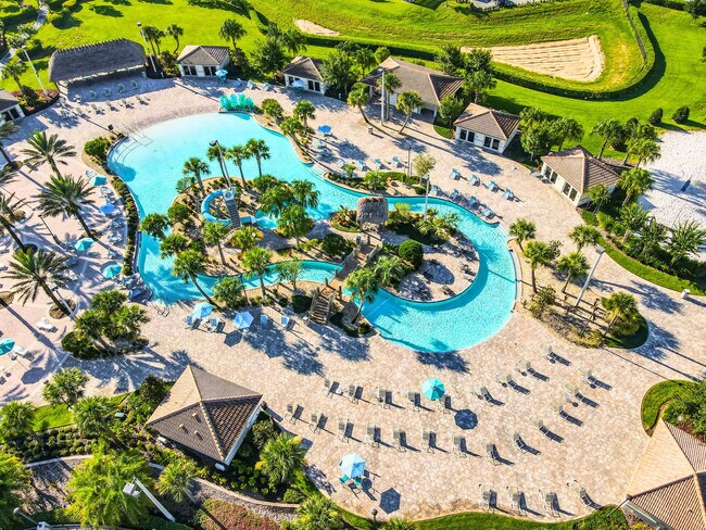 Building Photo - 1520 Oasis Club Blvd