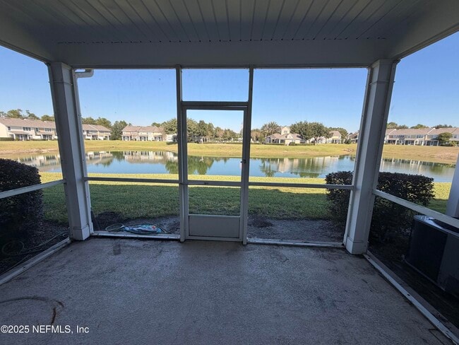 Building Photo - 6342 Autumn Berry Cir