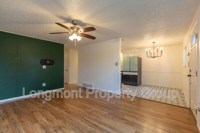 Building Photo - 926 Yeager Pl