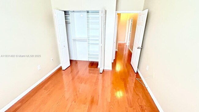 Building Photo - 677 NW 170th Terrace