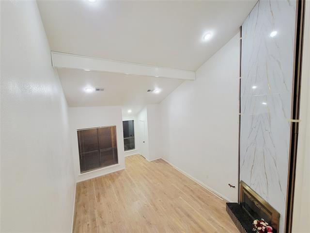 Building Photo - 205 McCarley Pl