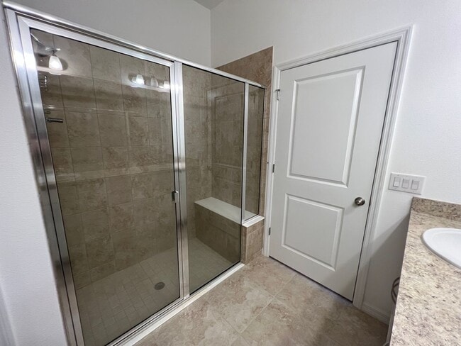 Building Photo - 55+ community in Four Seasons of Orlando 2 bedroom, 2 bathroom, with a 2 stall attached garage on...