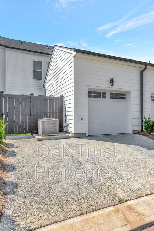 Building Photo - 113 Summer Tanager Dr