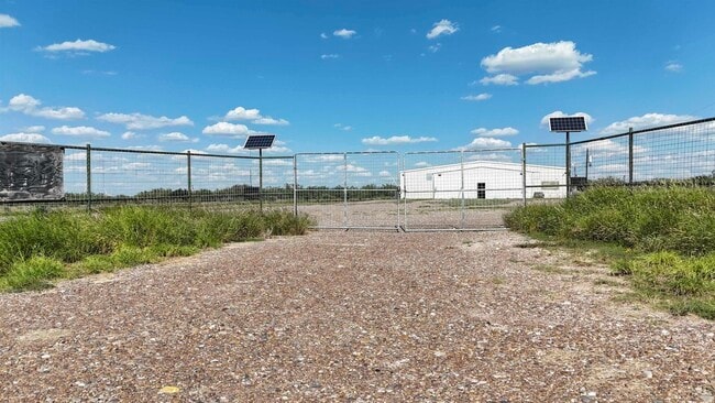 Building Photo - 5029 US-83