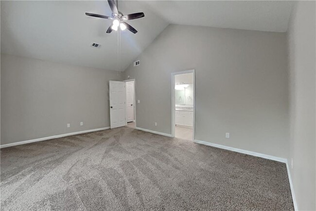 Building Photo - 2960 Binghampton Ln