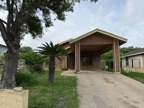 Building Photo - 1507 Agave Dr