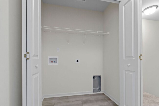 Building Photo - 512 Pate Dr