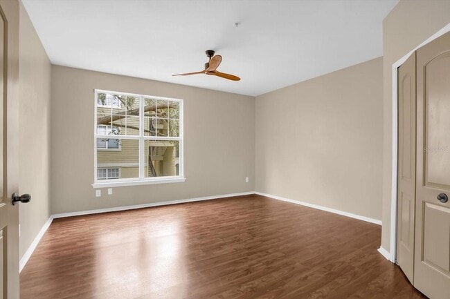 Building Photo - 404 Summit Ridge Pl