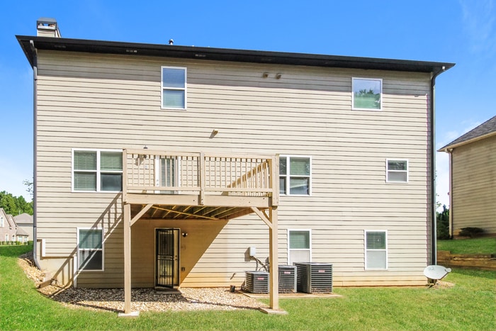 Building Photo - 3951 Lucas Ln