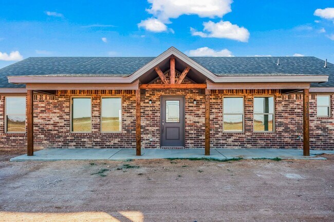 Building Photo - Country Living In Roosevelt ISD!