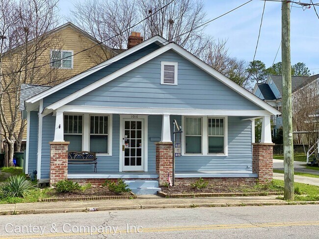 Primary Photo - Studio, 1 bath House - 1016 Woodrow Street