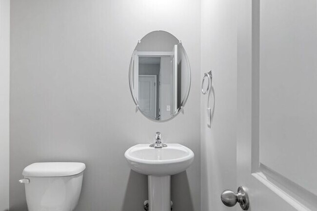 Building Photo - Newer Home in Reedy Fork, So Many Upgrades, SS Appliance, Loft, Garage, Fenced!