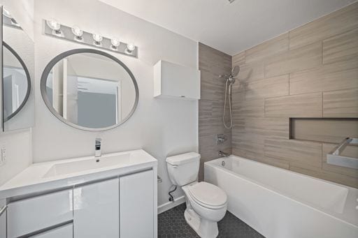 Building Photo - North Park Beautiful Townhome Two Weeks FREE 3 bd / 2.5 ba 2-story w/Private Patio Yard, Parking,...