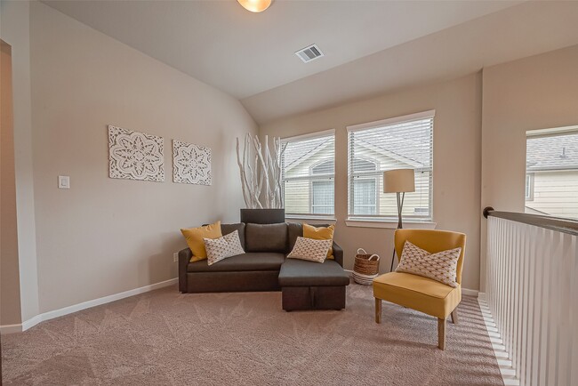 Building Photo - 228 N Spotted Fern Dr