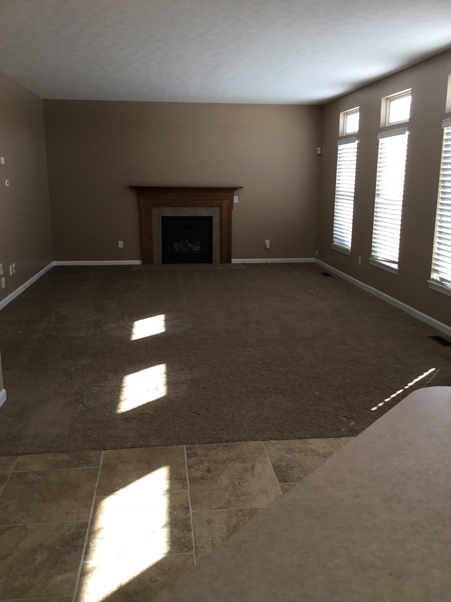 Building Photo - 5573 Woodmansee Way