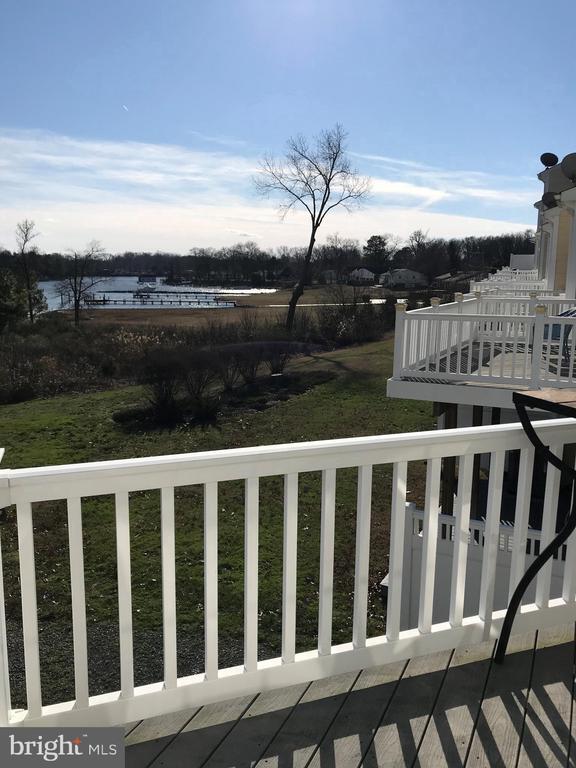 Building Photo - 316 Monroe Point Dr