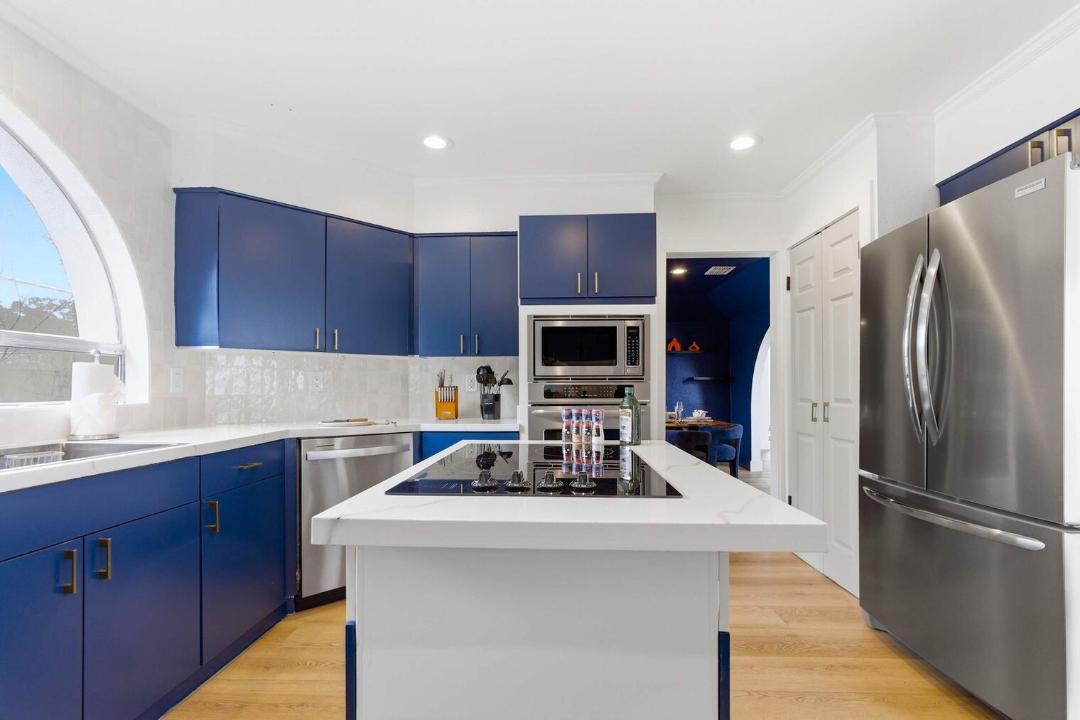 Building Photo - 7621 North Songbird-SI ID1501425P