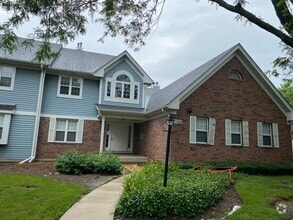 Building Photo - 5S510 Scots Dr