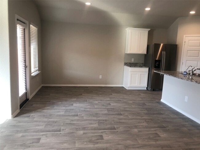 Building Photo - 1810 Gibbons Creek Dr