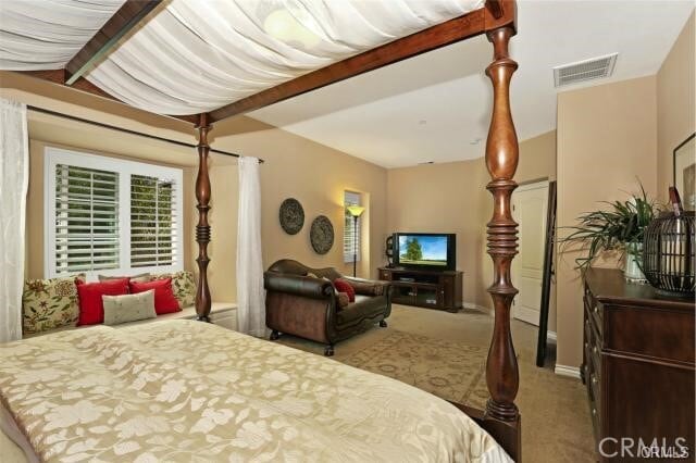 Building Photo - 87 Wonderland