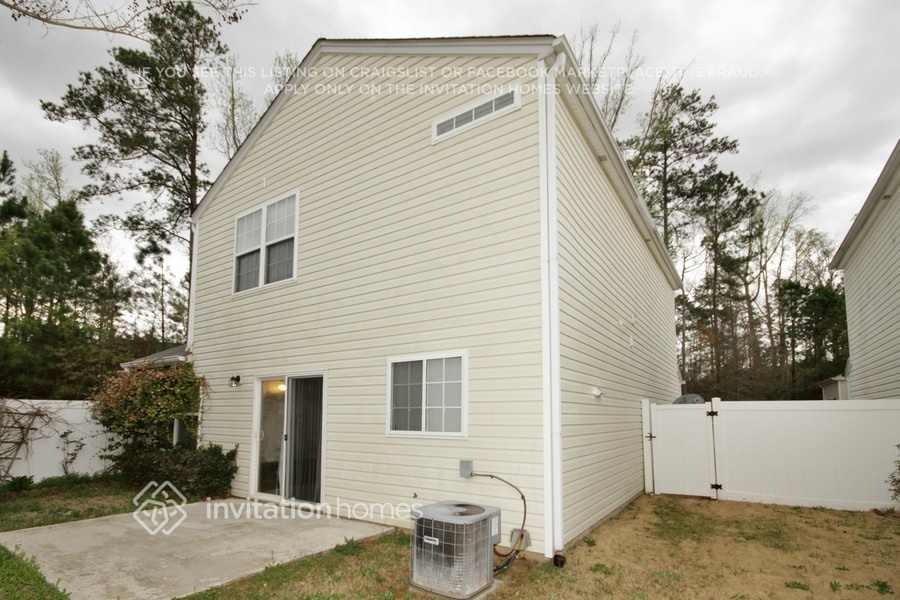 Building Photo - 866 Windcroft Cir NW