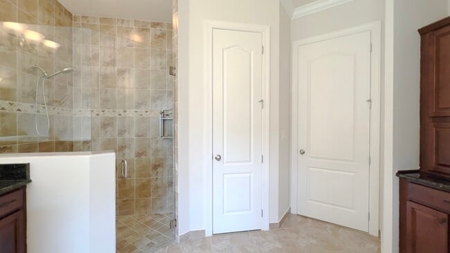 Building Photo - 10907 Mobberley Cir