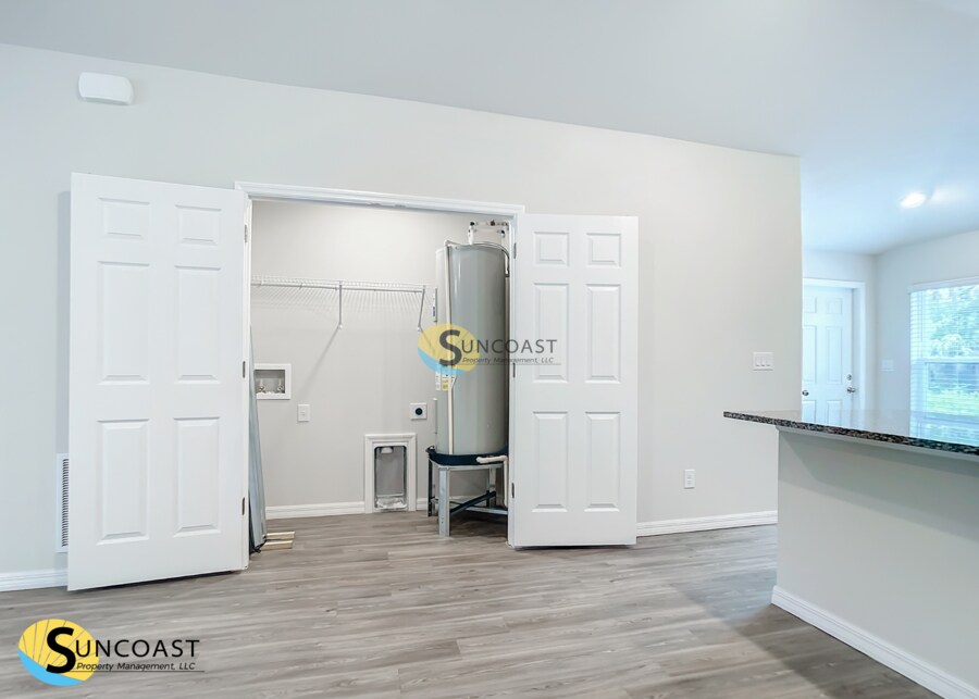 Building Photo - 109 E Harvard St